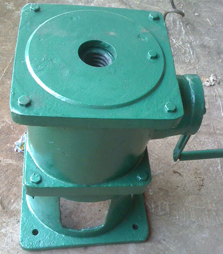 側(cè)搖啟閉機(jī)3T