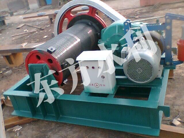 卷揚(yáng)啟閉機(jī)